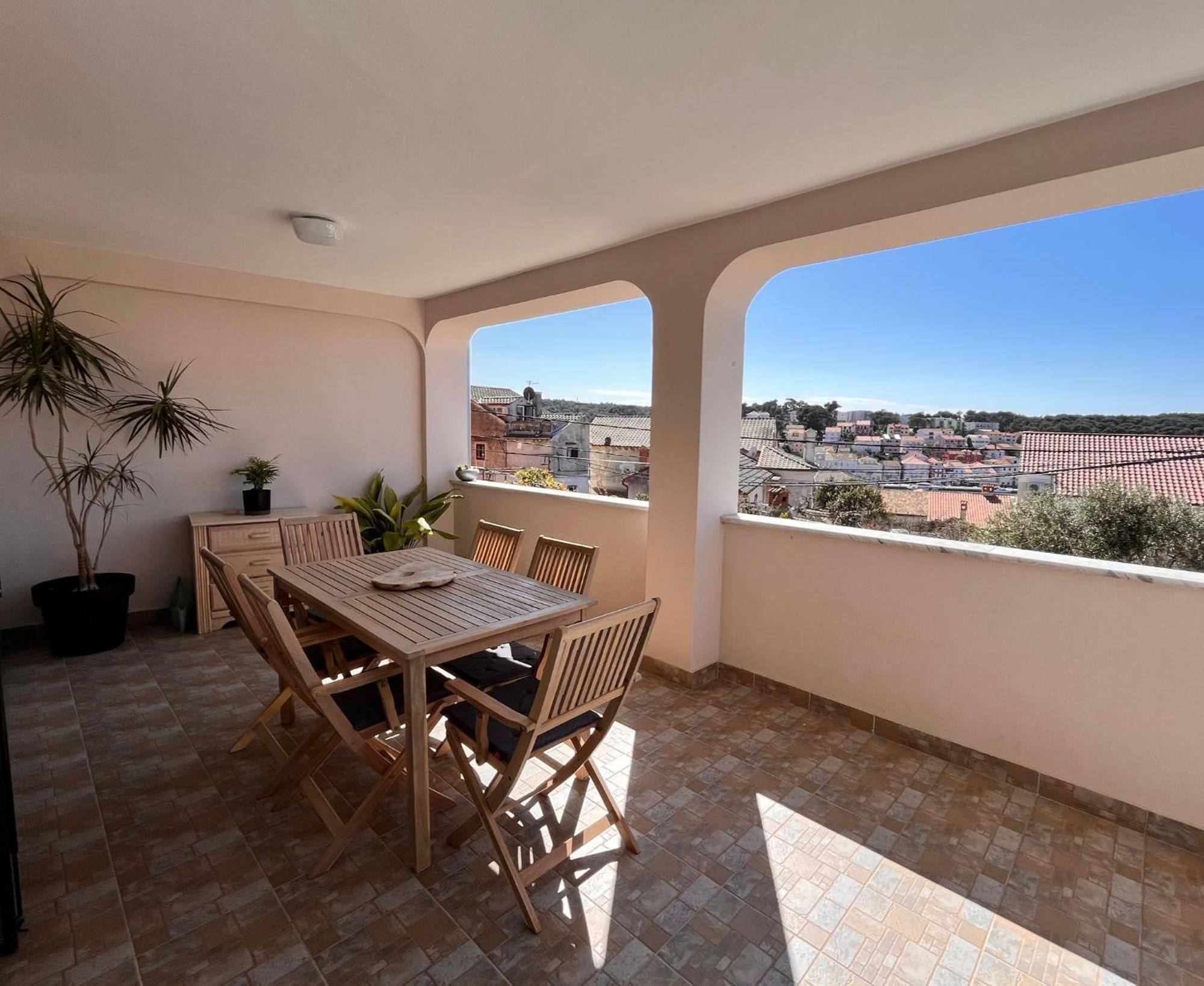 Apartment Oscar Мали-Лошинь Экстерьер фото